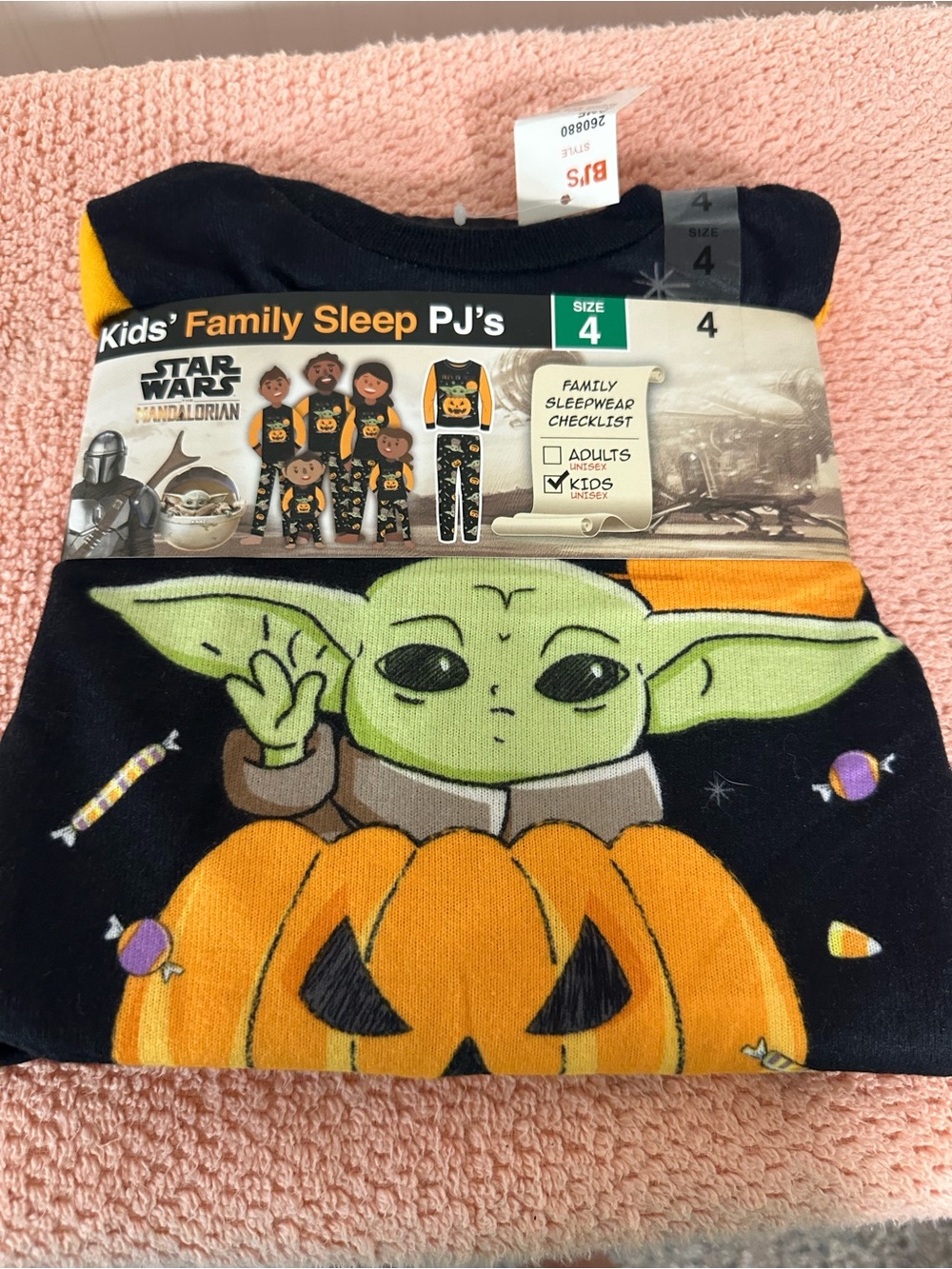 Baby Yoda Halloween pajamas  Size 4T NWT  Mandalorian Star Wars